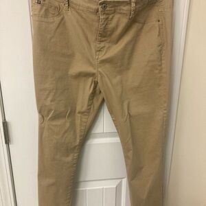 Women’s khaki jeggings